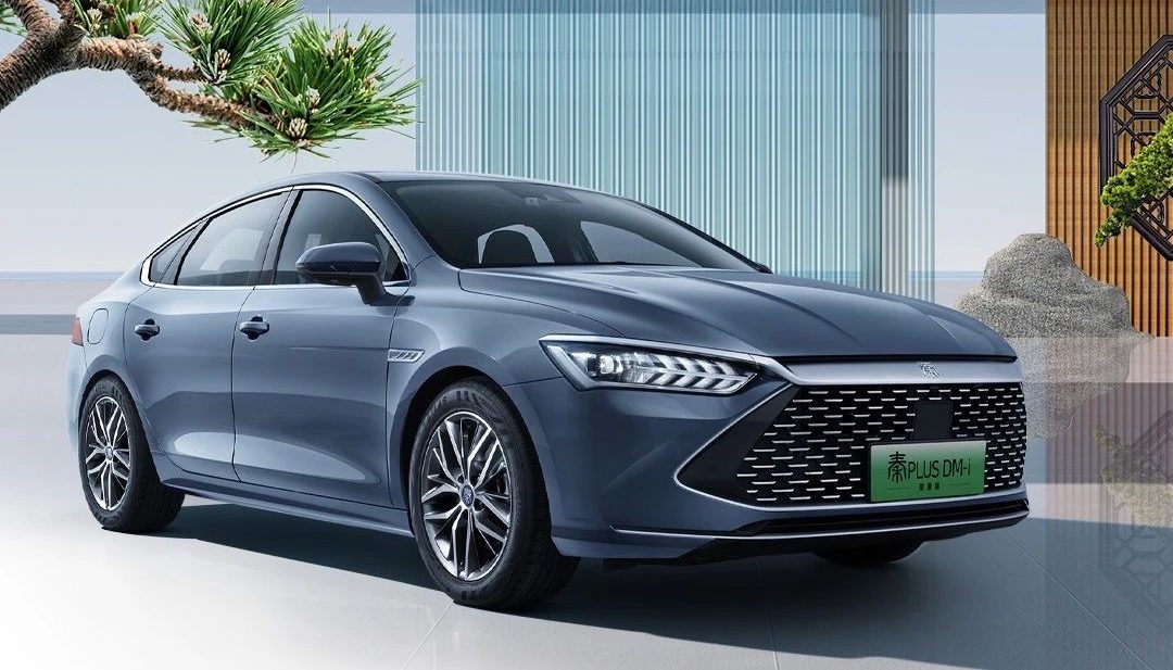 mobility electric vehicles plug-in hybrids EV PHEV byd qin sedan china